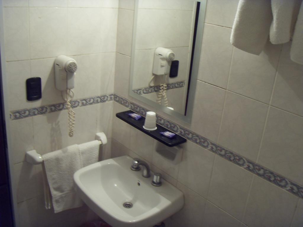 Hotel Embajador Rosario Zewnętrze zdjęcie